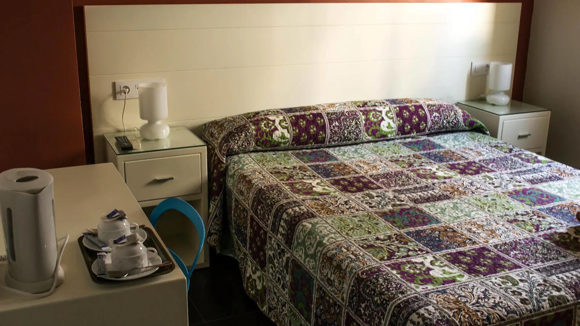 Guest house Hostal San Vicente II Seville Spain